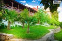 В Хисаря до края на Септември! 2, 3, 4 или 5 нощувки, закуски и вечери + вътрешен и външен басейн и релакс зона от Еко стаи Манастира