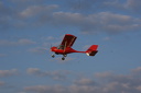 Опитен урок по летене с инструктор и възможност за управление на самолет над Малтепе