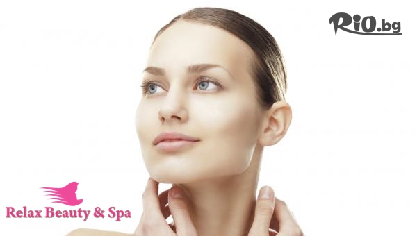 Почистване на лице + възстановяваща маска с витамини със 72% отстъпка от Салон за красота Relax Beauty and SPA