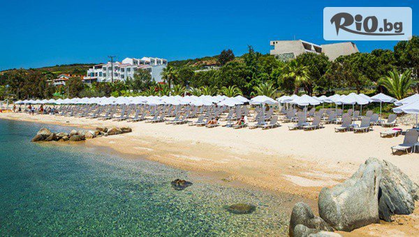 Ранни записвания за почивка на първа линия в Урануполи, Халкидики! 5 All Inclusive нощувки в Xenios Theoxenia Hotel 4* + шезлонги и чадъри на плажа, от Ambotis Holidays
