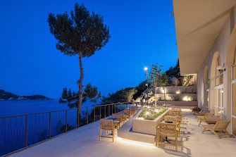 Akrotiri Beach Hotel image