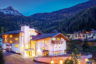 Alonia Studios & Maisonettes image