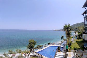 Karaoulanis Beach Hotel image