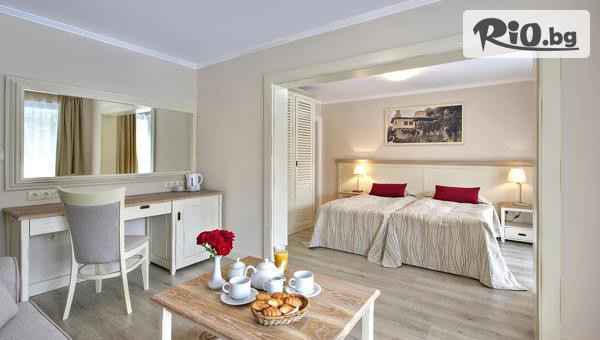 White Rock Castle Hotel - thumb 6