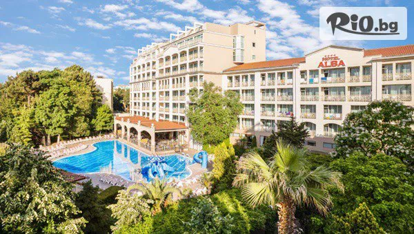 ТОП Почивка в Хотел Алба 4* на 100м. от плажа в Слънчев бряг от 2 до 19 Юли и от 16 до 24 Август! Нощувка на база All Inclusive + басейн, шезлонг и чадър