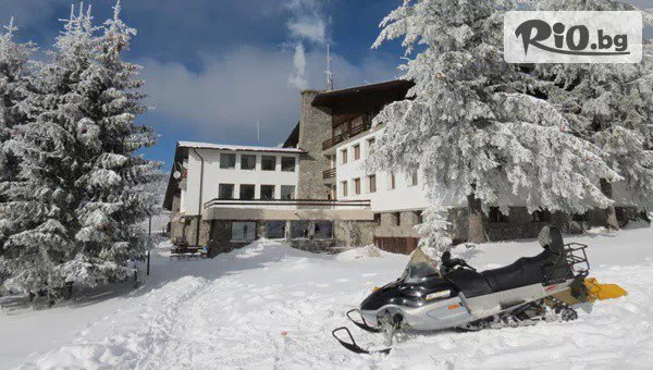 Коледна почивка край Габрово! 2 или 3 нощувки със закуски и вечери, едната Празнична + сауна, от Хотелски комплекс Еделвайс, местност Узана