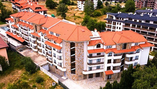 ТОП ОФЕРТА за СПА почивка в Банско! Нощувка + отопляем басейн, джакузи и сауна, от Хотел Паркландс 4*