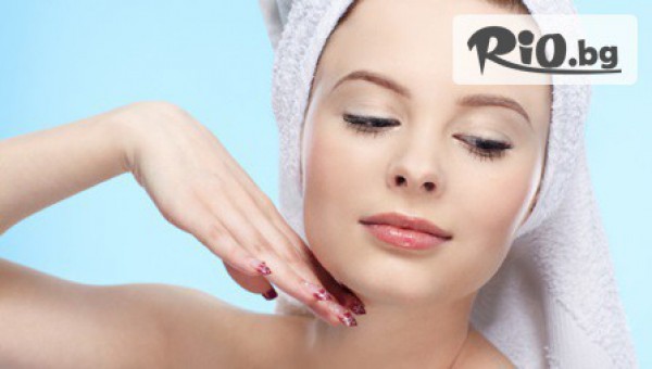 Хидратираща терапия с йонофореза или Класическо почистване на лице на цени от 7.90лв, от Салон за красота D.F. Style