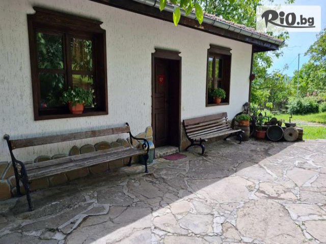 Къща за гости Под орехите - thumb 1