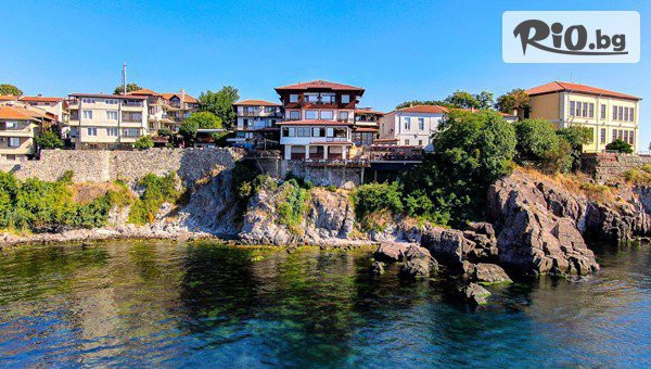 Почивка на първа линия в Созопол до 14 Септември! Нощувка със закуска на брега на морето в Стария град + Дете до 3.99 г. БЕЗПЛАТНО, от Арт Хотел Созопол