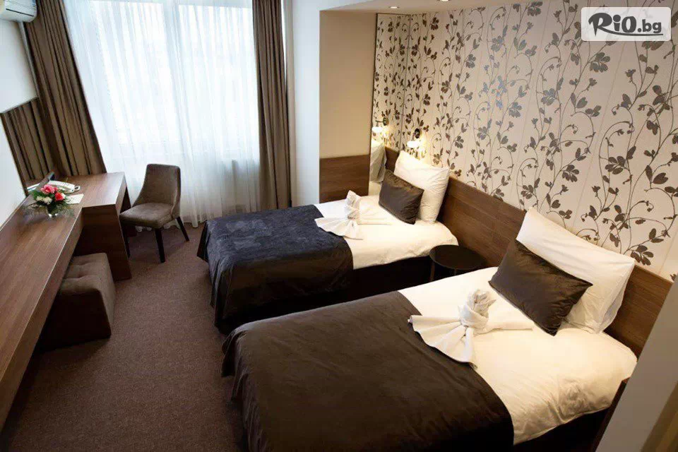 Йонека турс - thumb 6 Йонека турс - thumb 6