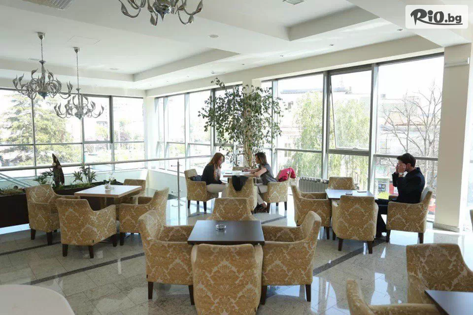 Йонека турс - thumb 2 Йонека турс - thumb 2