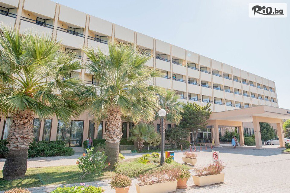 Golden Voyages - thumb 2 Golden Voyages - thumb 2