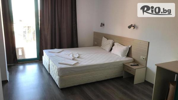 Семеен хотел Ларго - Сл. Бряг - thumb 3