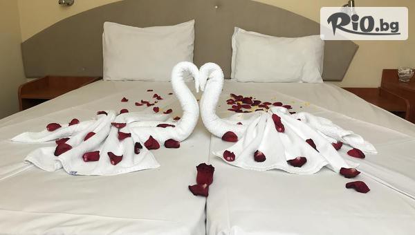 Хотел Royal Central 3* - thumb 4