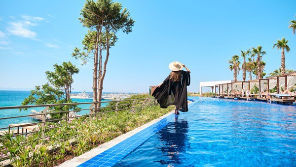 LAST MINUTE луксозна почивка 2025г. в Дидим! 7 Ultra All Inclusive нощувки в Laur Hotels 5* + ползване на СПА и Аквапарк + Безплатно за дете до 12.99 г.