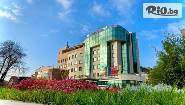 СПА Почивка в Diplomat Plaza Hotel & Resort 4*, Луковит! Нощувка със закуска и вечеря + басейн и СПА зона + Дете до 6г. - БЕЗПЛАТНО