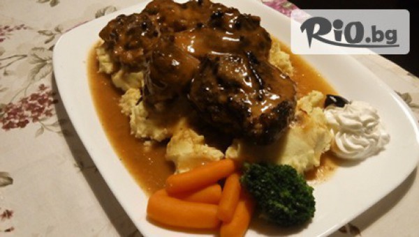 Килограм печен свински джолан върху канапе от картофено пюре + 2 големи бири Шуменско - за 12.90лв, от Ресторант Aglea