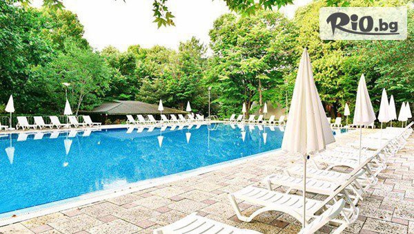 Лято 2026 в Реновирания Хотел Компас 4*, Албена! All Inclusive нощувка + басейн с минерална вода, 2 шезлонга и 1 чадър на плажа, от 8 до 21 Юни и от 7 до 13 Септември