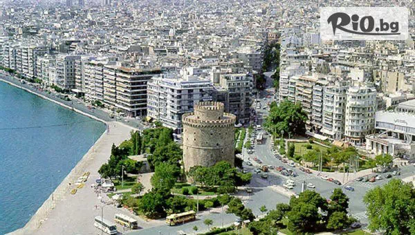 Предколедна Шопинг екскурзия в Солун! Нощувка със закуска + автобусен транспорт и посещение на Mall Mediterranean Cosmos