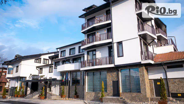 Почивка в сърцето на Банско от 22 до 28 Декември - важи за Коледа! Нощувка със закуска и вечеря + вътрешен басейн и релакс зона, Бутик Хотел Ривърсайд 4*