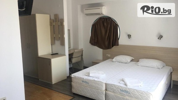 Семеен хотел Ларго - Сл. Бряг - thumb 4