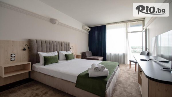 Golden Voyages - thumb 9