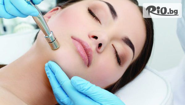 Диамантено микродермабразио на лице и шия + Кислородна терапия + възстановяваща медицинска маска и хидратиращ серум с 62% отстъпка, от БиоМедико - Резонанс "Рафа"