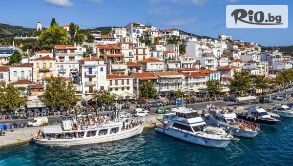 Морска лятна почивка на 20 метра от плажа в Паралия Катерини! Нощувка със закуска и вечеря в Lito Hotel, със собствен транспорт