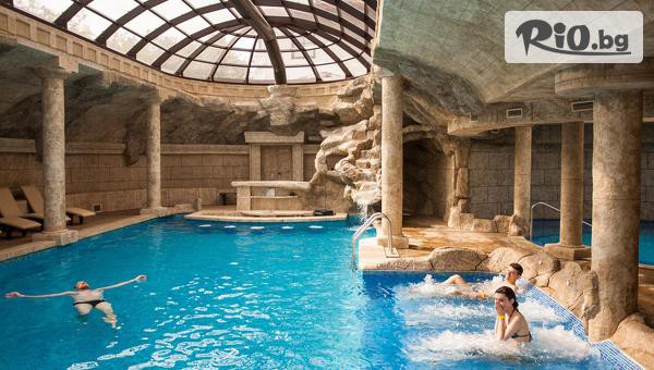 Делнична почивка в Тракийска резиденция 4* Старосел! Нощувка със закуска и вечеря, винен тур + СПА и минерални басейни през Декември и Януари
