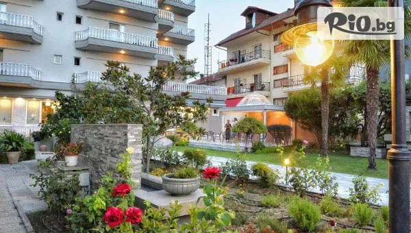 Незабравимо лято в Hotel Ioni на 20 метра от брега в Паралия Катерини! 5 нощувки със закуски и вечери
