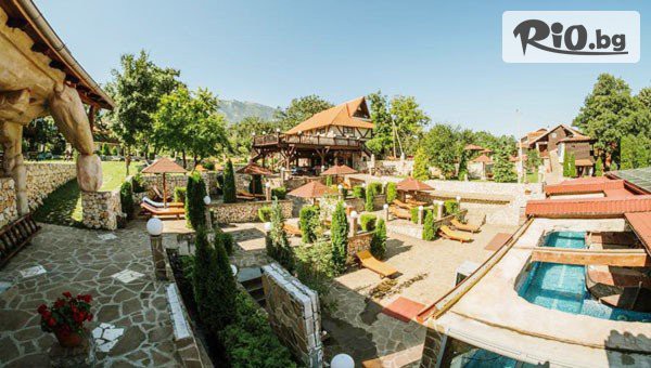 Нова година по сръбски в Etno hotel Balasevic Rtanj! 3 нощувки, закуски и вечери, 2 от които Празнични с жива музика и напитки + възможност за транспорт от Варна или София