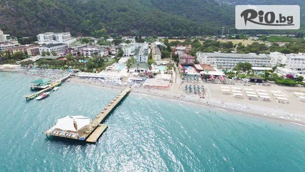 Ранни записвания за изгодна самолетна почивка на първа линия в Club Hotel Sunbel 4*, Кемер през 2026г! 7 All Inclusive нощувки + открит басейн, чадъри и шезлонги на плажа
