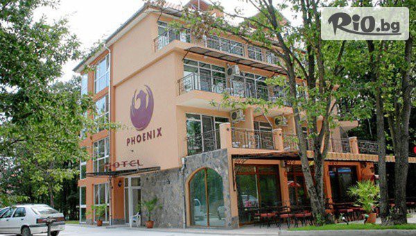 Морска почивка в Китен от 29 Август до 8 Септември! Нощувка със закуска и вечеря, и възможност за обяд + външен басейн, от Семеен Хотел Феникс