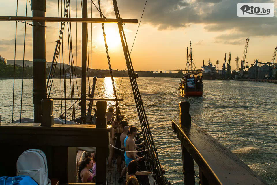 Varna Party Boats - thumb 8 Varna Party Boats - thumb 8