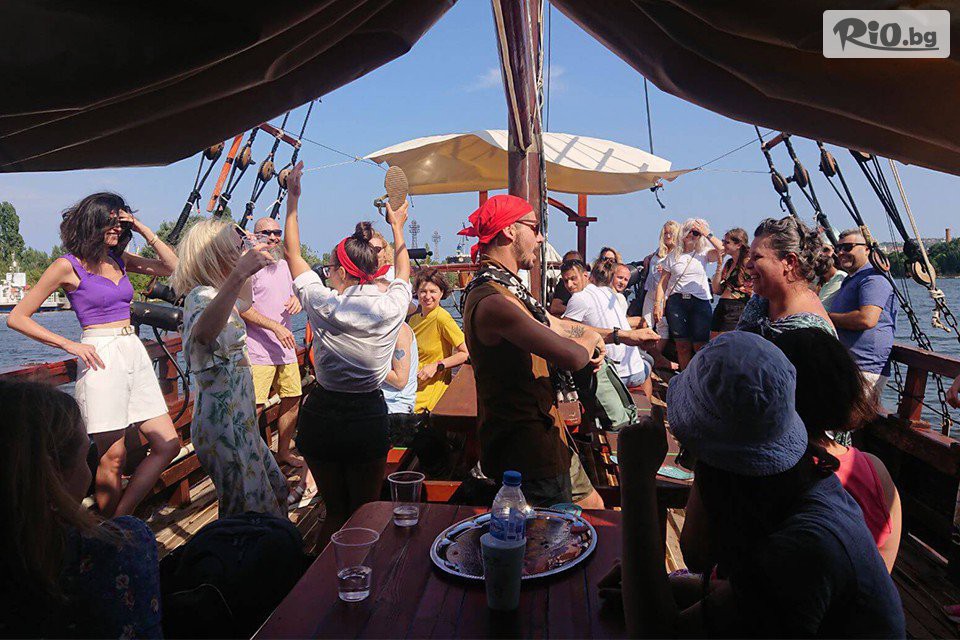 Varna Party Boats - thumb 22 Varna Party Boats - thumb 22