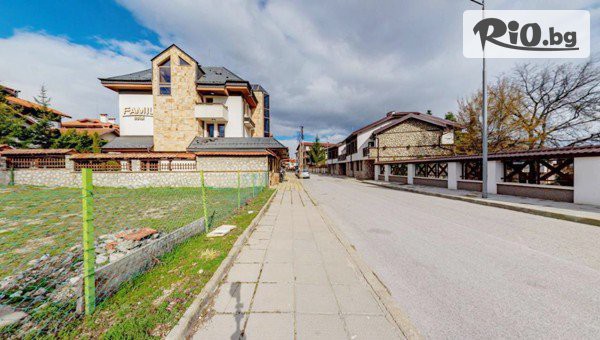 Почивка в Банско и Винен тур до края на Ноември! 2 нощувки със закуски и една вечеря + Целодневен Винен тур в долината на р. Струма с включен транспорт, от Хотел Фамил