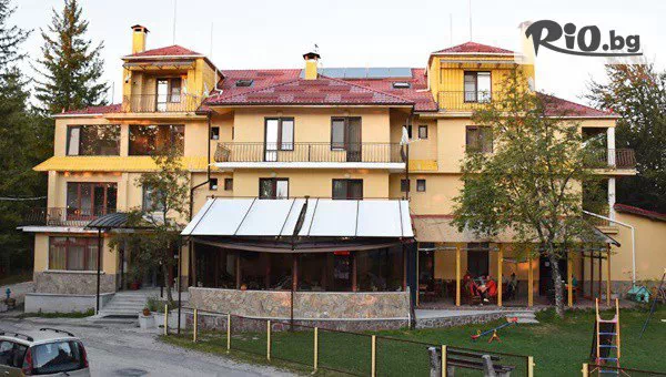 Почивка в сърцето на Стара планина до 30 Ноември! Нощувка със закуска + вътрешен отопляем басейн и джакузи, от Семеен хотел Сима, Беклемето