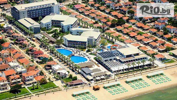 Ранни записвания за Луксозна почивка в Palm Wings Beach Resort & SPA 5*, Кушадасъ! 5 нощувки на база Ultra All Inclusive + дете до 11.99 г. Безплатно