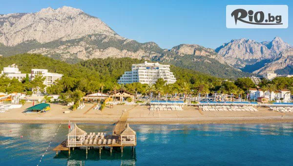 Късно Лято: Самолетна почивка на първа линия в Amara Comfort Resort 5*, Кемер, Турция! 7 Ultra All Inclusive нощувки + басейн с 4 водни пързалки, с полет от София