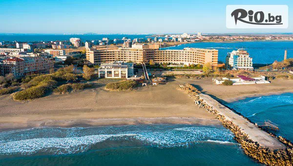 Приказна Коледа в Поморие! 3 или 4 нощувки със закуски, вечери и Празнична програма за Двама + вътрешен солен басейн и СПА, от Гранд Хотел Поморие 5*