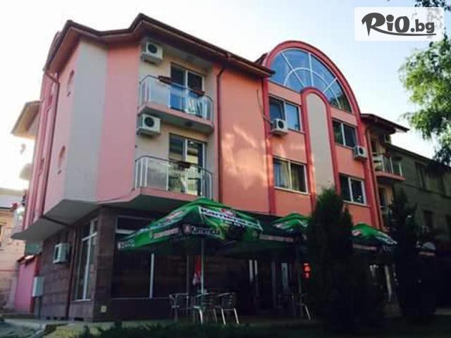 Хотел Релакс - thumb 1