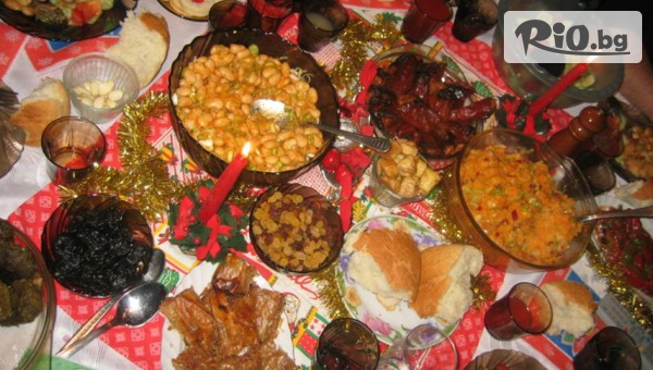 Кетъринг за Бъдни вечер за двама, трима или четирима + БОНУС: бутилка вино, от Бистро Закачалката