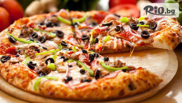 Хапни на място и се наслади на вкусна пица с 30% отстъпка + торта в Пицария Лучиано