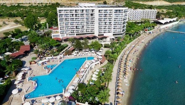 Ранни записвания за Нова година в Кушадасъ! 4 нощувки на база All Inclusive в Tusan Beach Resort 5* + автобусен транспорт
