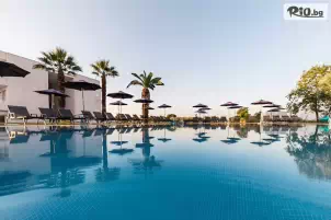 Mythic Summer Hotel