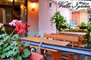 Къща за гости Иглика