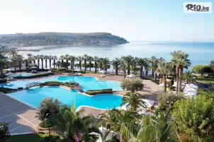 Hotel Sani Beach
