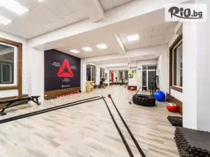 Zoe Life Fitness