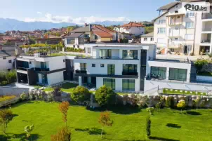 Къща за гости Графит